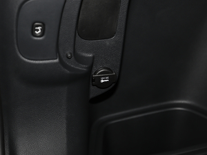 20202.0L (q)(jng)\(yn)(dng) g