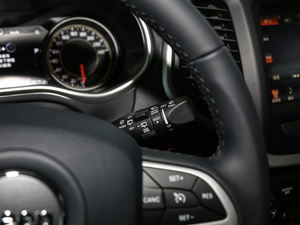 20202.0L (q)(jng)\(yn)(dng) п؅^(q)