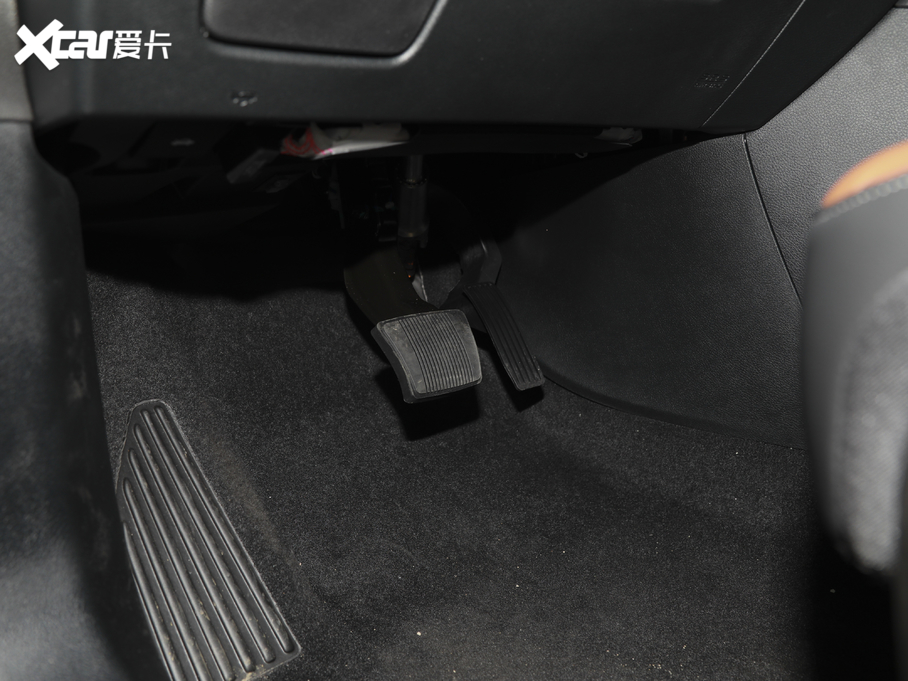 2020���ָ�]�� 2.0T ��򌾫Ӣ��