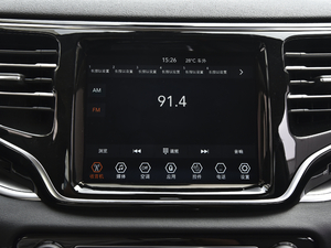 2020款2.0T 四驱精英版 中控区