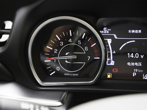 20202.0T 򌾫Ӣ п؅^