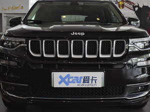 2020款2.0T 领先版 中网