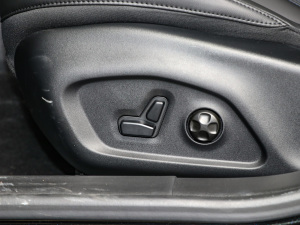 2021220T Ԅ򌾫Ӣ {{(ji)