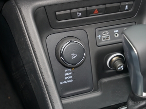 20222.0T (q)A п؅^(q)