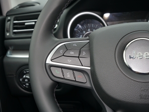 20222.0T (q)A п؅^(q)