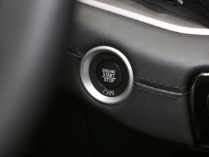 20222.0T (q)Ӣ п؅^(q)