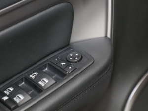 20222.0T 򌾫Ӣ п؅^