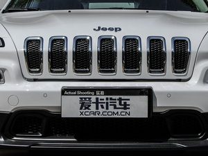 2016款2.0L 优越版 中网