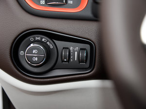 20161.4T DCTܰ п؅^