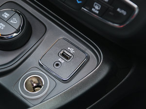 2017200TS (q) п؅^(q)