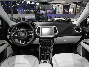 2017200T (q) п؅^(q)