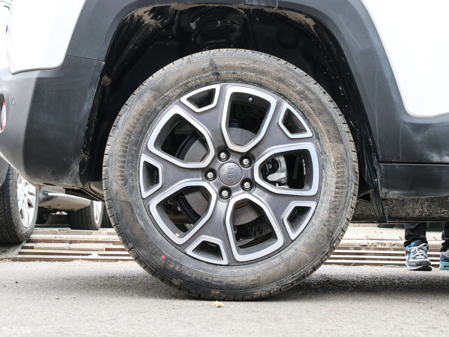 2017ɂb 180TS Ԅȫܳ