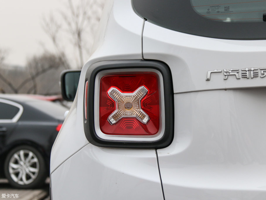 2017ɂb 180TS Ԅȫܳ