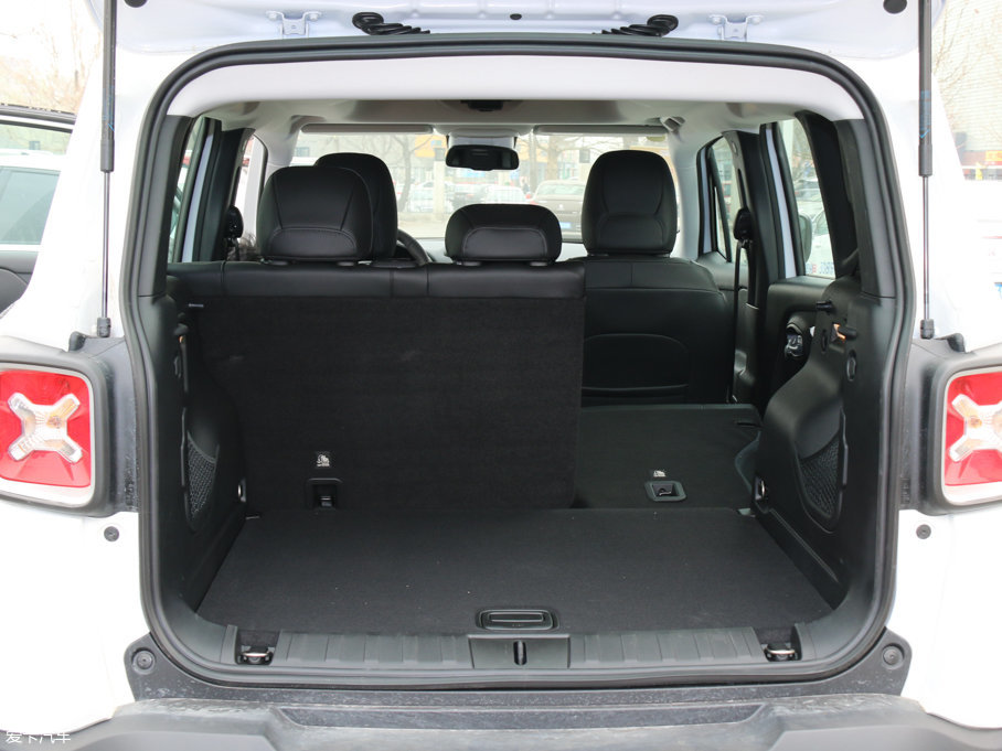 2017ɂb 180TS Ԅ(dng)(q)ȫܳ