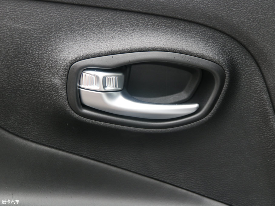 2017ɂb 180TS Ԅȫܳ