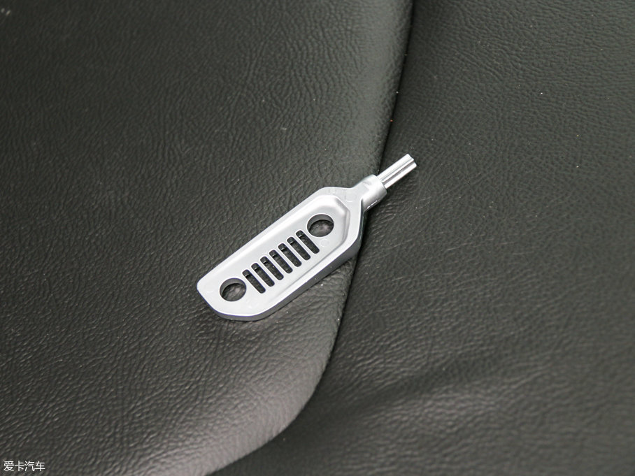 2017ɂb 180TS Ԅȫܳ