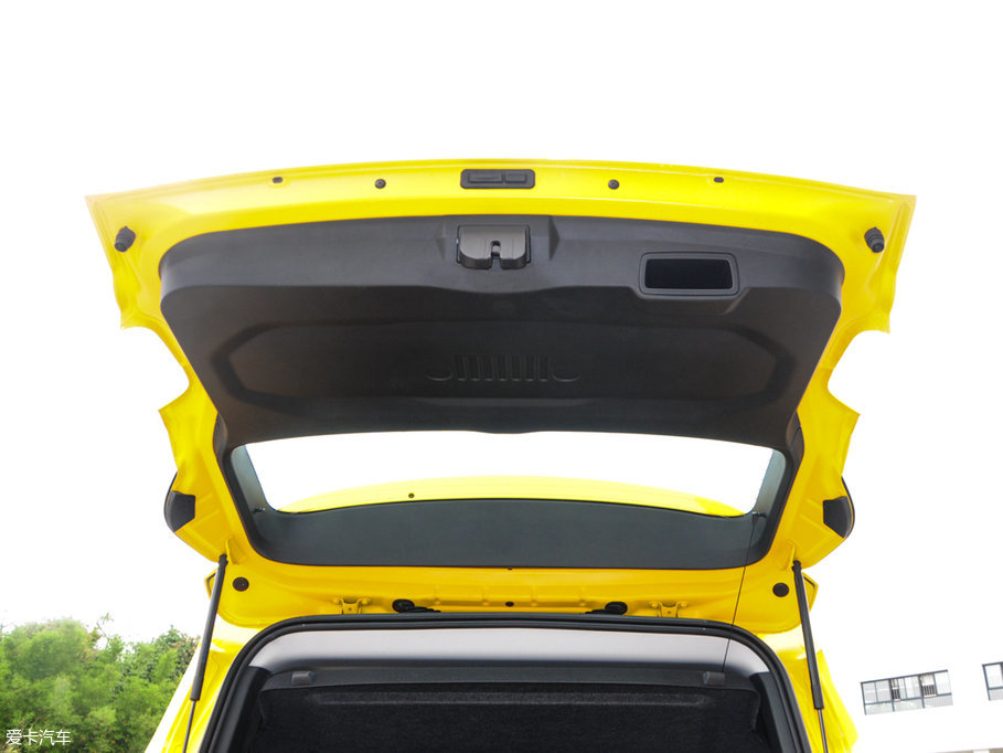 2017ɂb 180TS ԄԽܰ