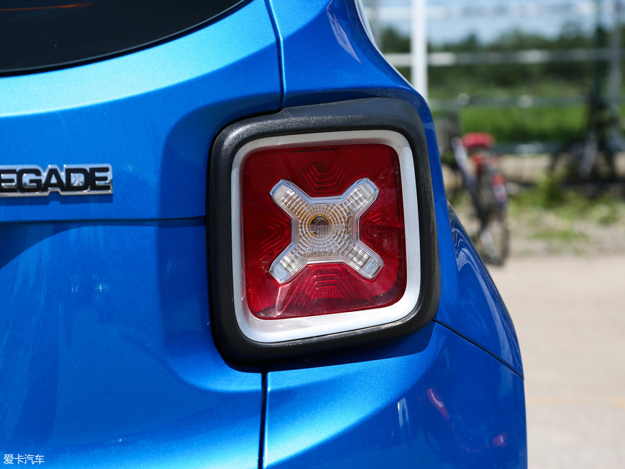 2017ɂb 180TS Ԅȫܳ