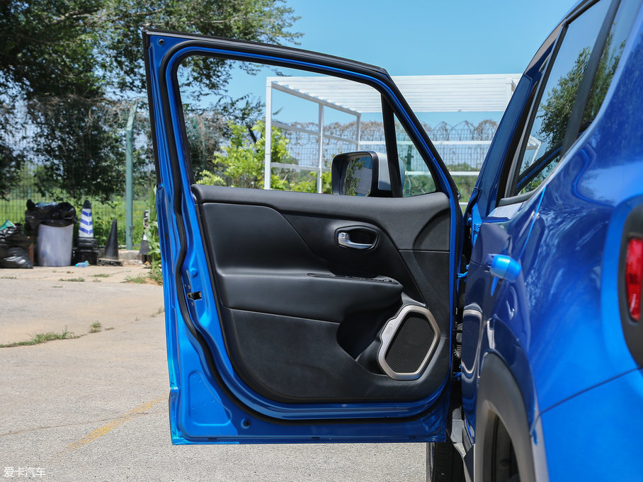 2017ɂb 180TS Ԅȫܳ