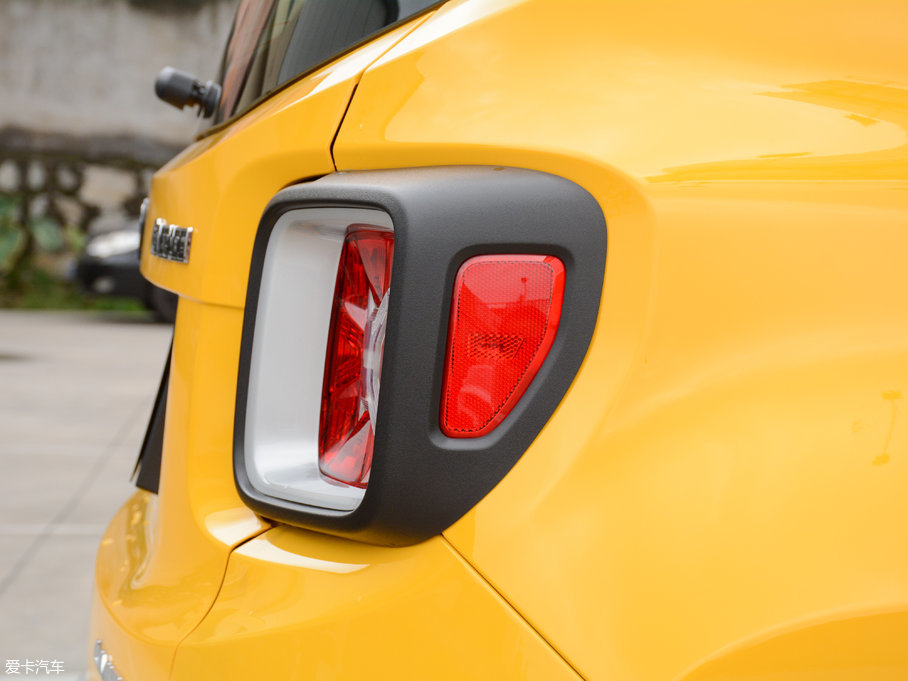 2017ɂb 180TS Ԅȫܰ