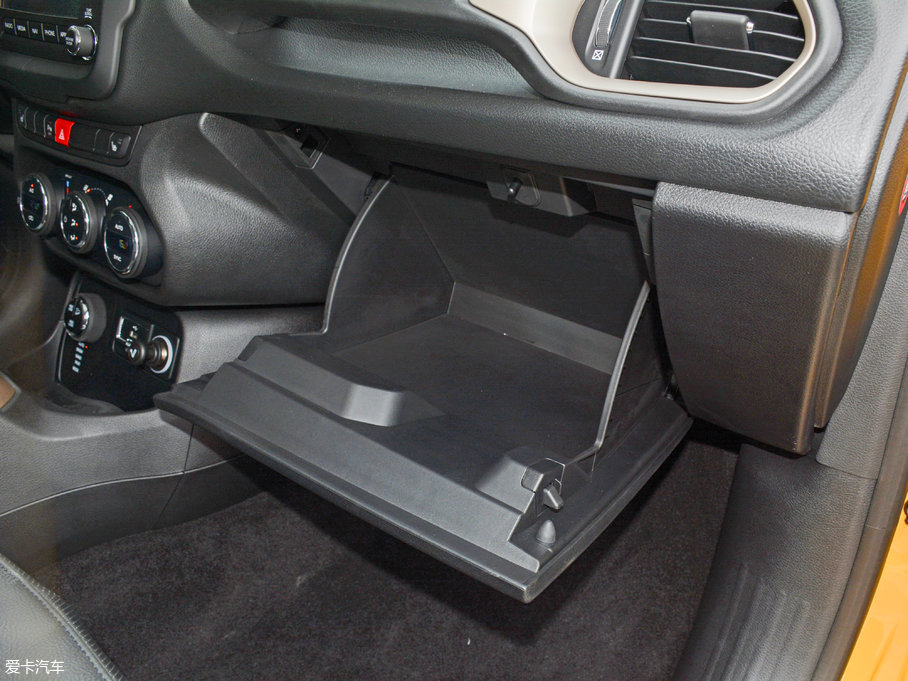 2017ɂb 180TS Ԅȫܰ