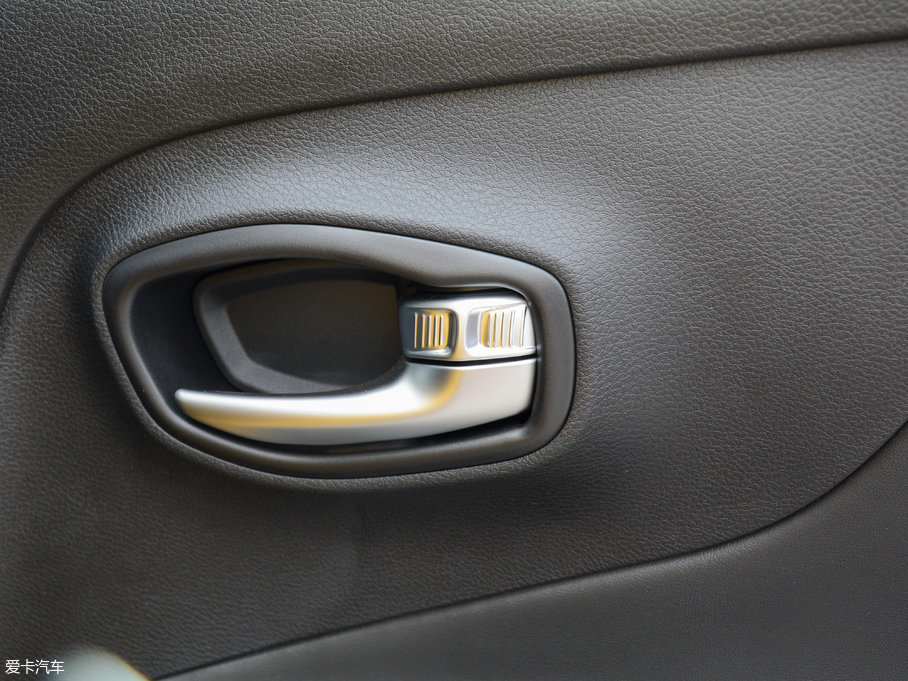 2017ɂb 180TS Ԅȫܰ