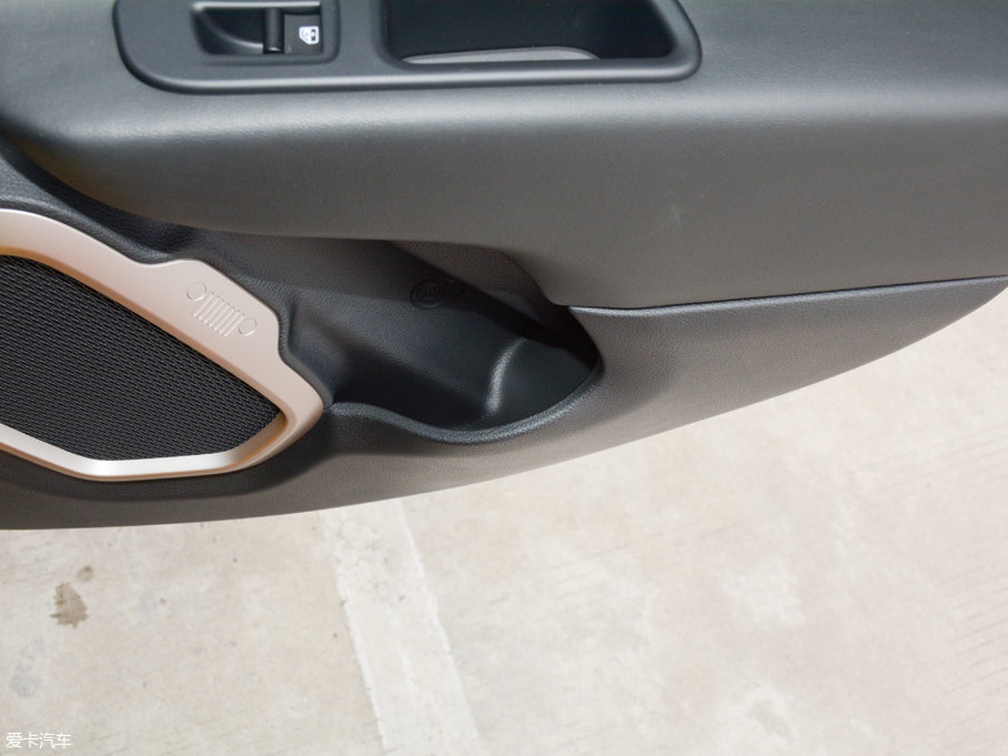 2017ɂb 180TS Ԅȫܰ