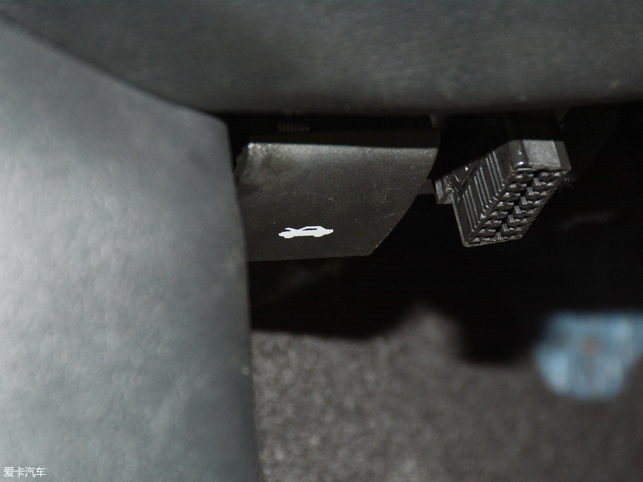 2017ɂb 180TS Ԅȫܰ