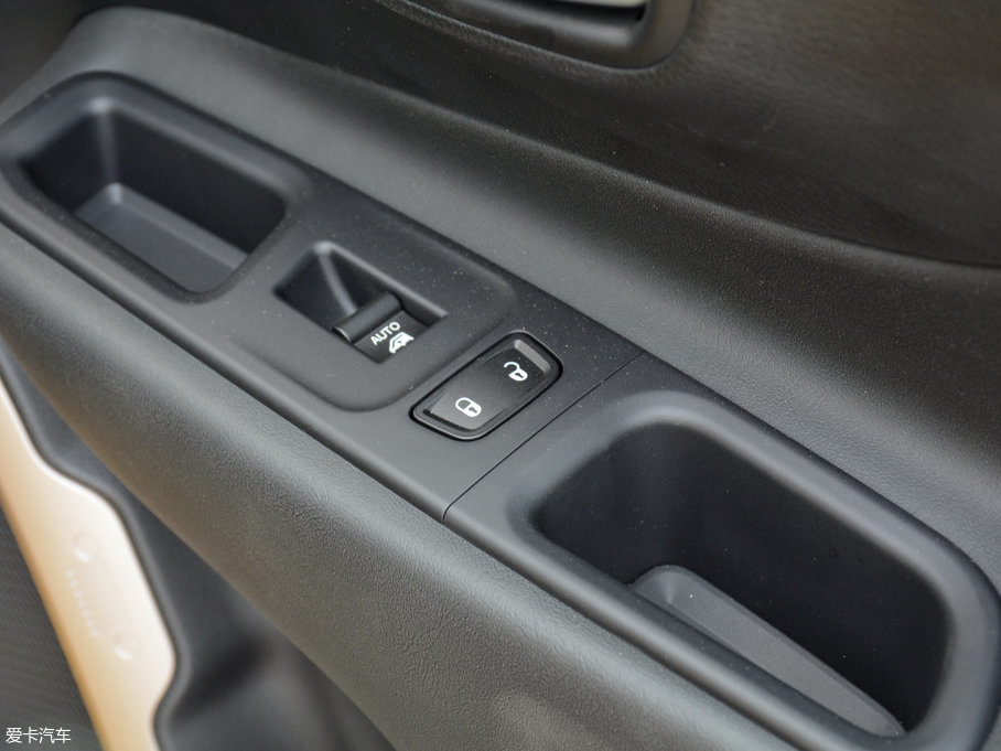 2017ɂb 180TS Ԅȫܰ