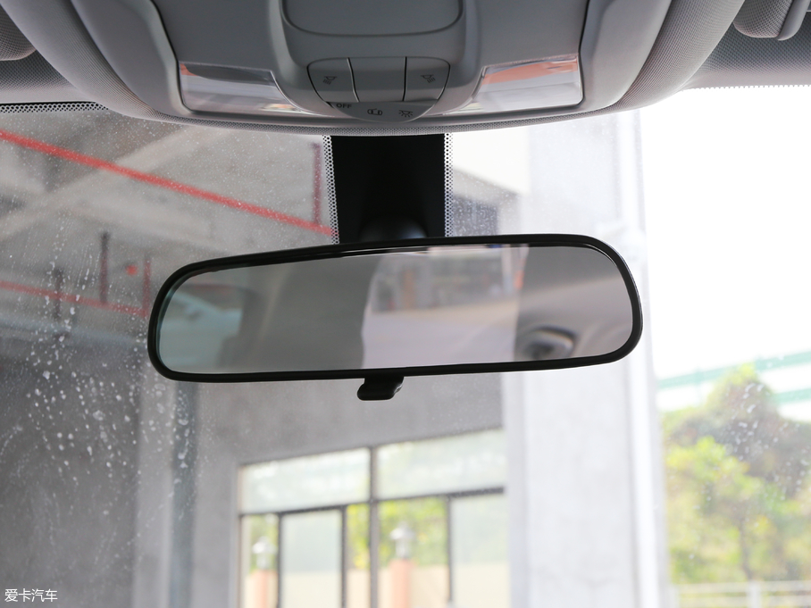 2017ɂb 180T  DCT(dng)ܰ+