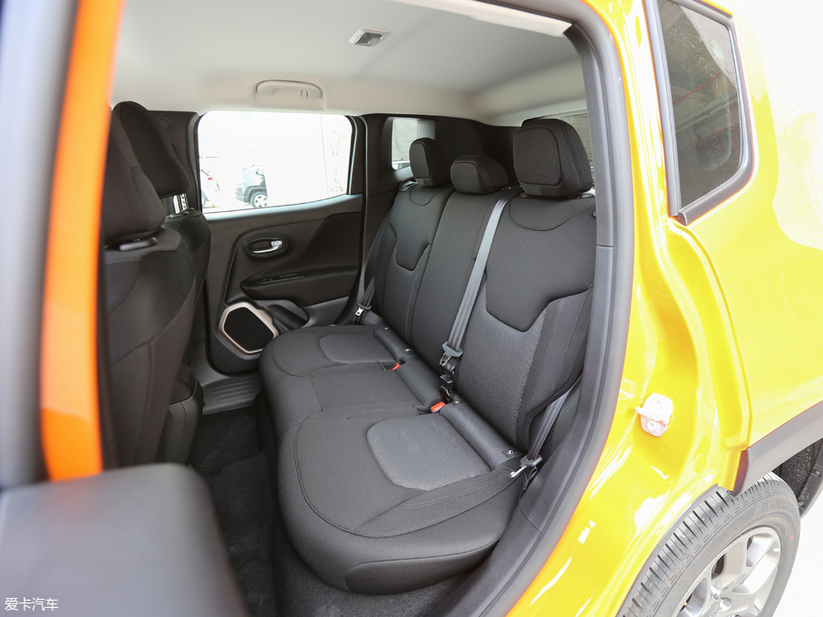 2017ɂb 180T  DCTܰ+