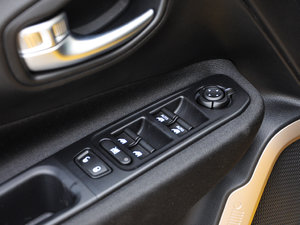 2017180TS ԄԽܰ {܇ƅ^	