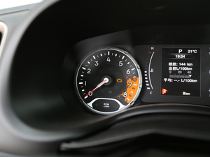 2017180T  DCTܰ+ п؅^(q)