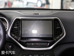 廣汽菲克2017款自由光