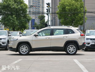 廣汽菲克2017款自由光