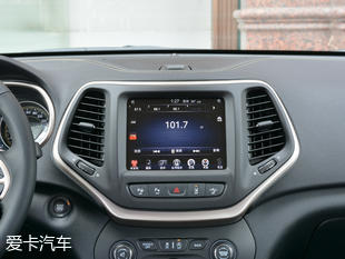 廣汽菲克2017款自由光