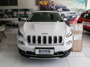 2017款2.0L 优越版 正前