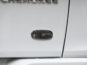 20172.4L I(y)ܰ (x)(ji)^