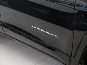 20172.4L I(y)ܰ (x)(ji)^