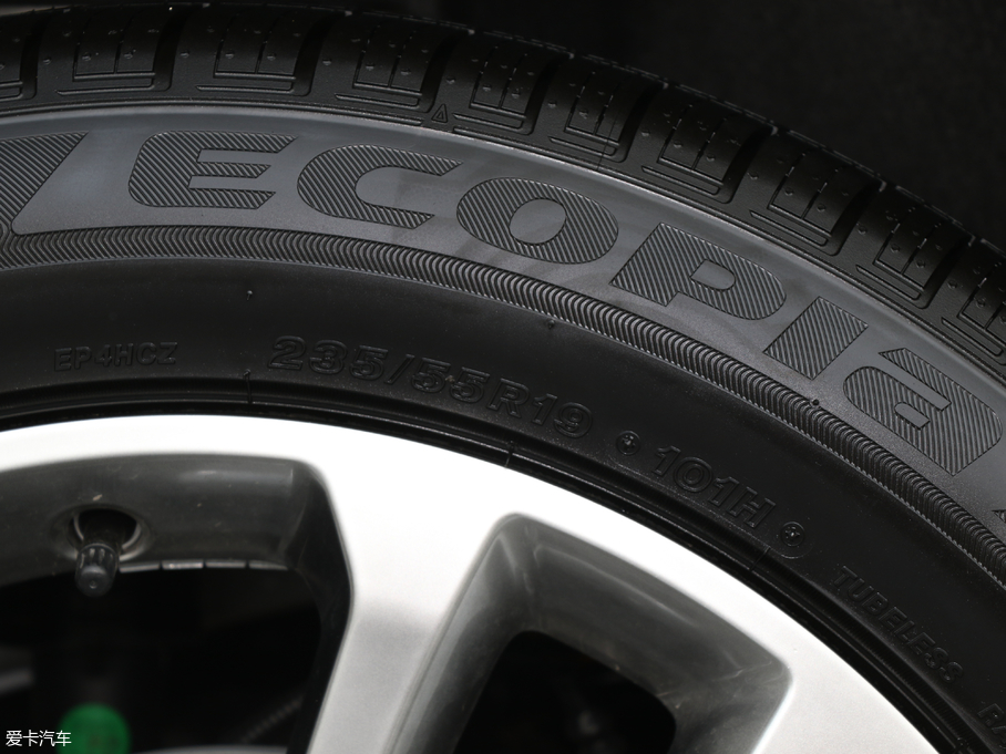 2018���ָ�]�� 2.0T ����M���� ��V