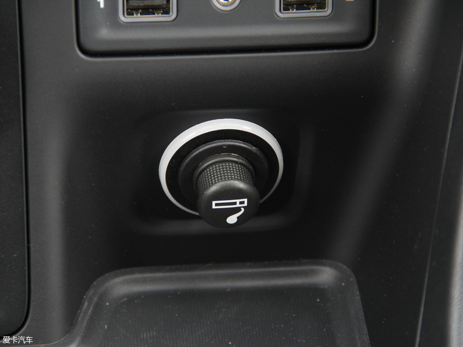 2018���ָ�]�� 2.0T ���(q��)���팧(d��o)���� ��V