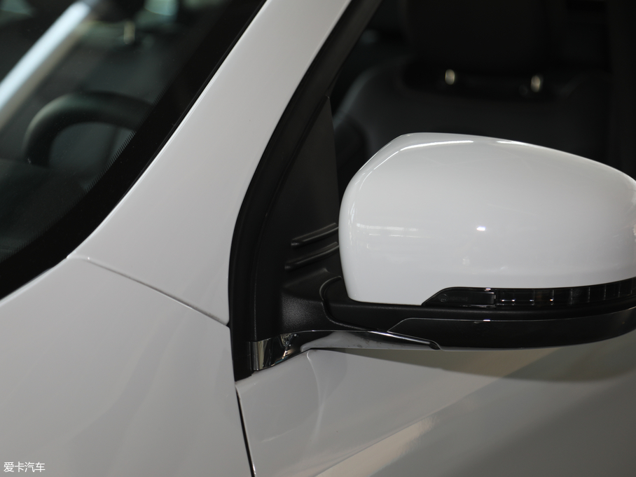 2018���ָ�]�� 2.0T ��������� ��V