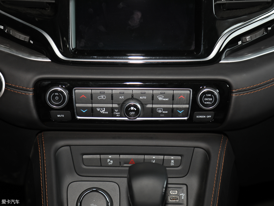 2018���ָ�]�� 2.0T ��������� ��V