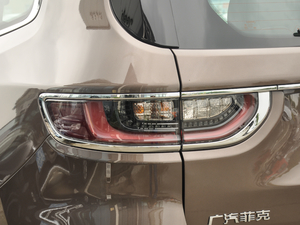 20182.0T (q) V (x)(ji)^