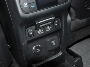 20182.0T (q) (gu)V g