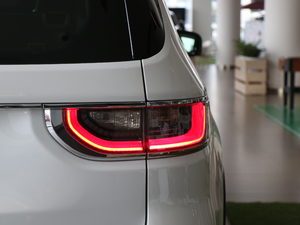 20182.0T (q)M(jn) V (x)(ji)^