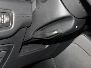 20182.0T (q)M V п؅^(q)