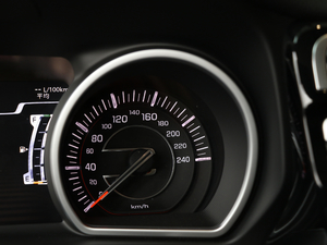 20182.0T (q)M(jn) V п؅^(q)