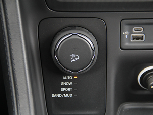 20182.0T (q)팧(do) (gu)V g