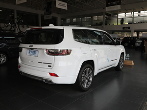 20182.0T (q) (gu)V 45